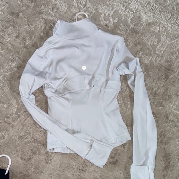 lululemon athletica White Jacket - Picture 5 of 5